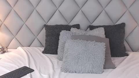 Snapshot of lalycastro chatting on February 2025 11:06:02 PM Laly Castro online show from February 2025 11:06:02 PM