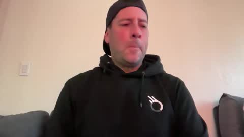 Snapshot of lampin1 chatting on February 2026 06:11:02 PM lampin1 online show from February 2026 06:11:02 PM