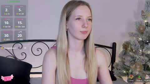 Liana online show from December 2025 09:11:02 PM