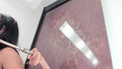 Lana online show from January 2025 01:47:01 PM