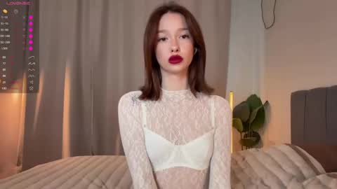 Snapshot of lana_vee chatting on May 2026 12:10:01 PM Cleo online show from May 2026 12:10:01 PM