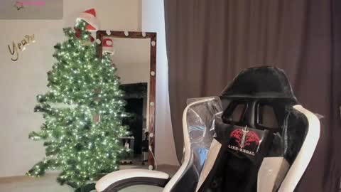 Lana online show from January 2025 10:53:02 AM