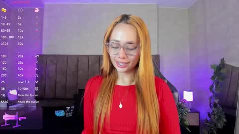 Lana online show from October 2025 04:42:01 AM