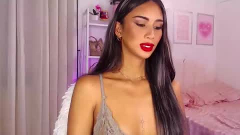 Lana online show from September 2025 01:38:02 AM