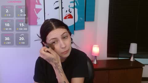 Alana Garcia  online show from October 2025 11:33:02 AM