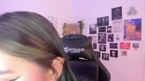 Snapshot of lanaherondale_ chatting on October 2025 09:59:01 PM lanaherondale_ online show from October 2025 09:59:01 PM