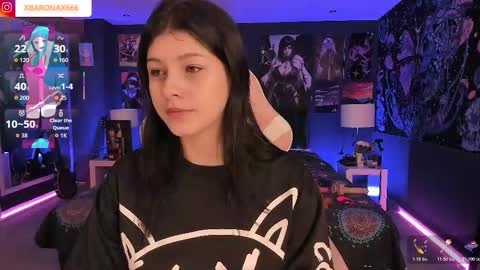 L A N A  online show from November 2025 01:03:01 PM