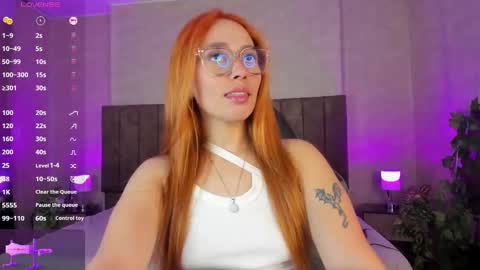 Snapshot of lanamills_ chatting on September 2025 03:51:01 AM Lana online show from September 2025 03:51:01 AM