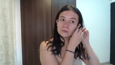 Lanna online show from March 2025 12:58:02 PM