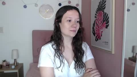 Snapshot of lanna_mills chatting on June 2026 01:02:01 PM Lanna online show from June 2026 01:02:01 PM