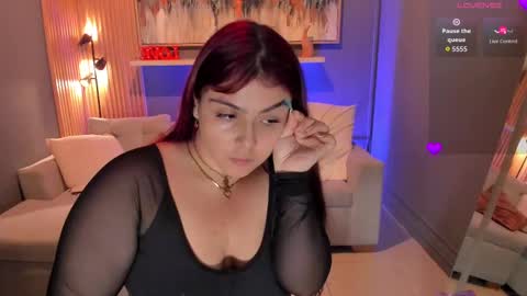 Tiana online show from November 2025 07:43:01 PM