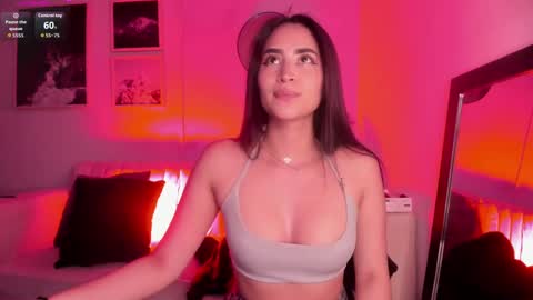 Snapshot of lara_madisson chatting on September 2025 05:34:02 AM Lara Madisson online show from September 2025 05:34:02 AM