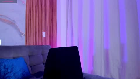 Lara  online show from January 2025 02:19:01 AM