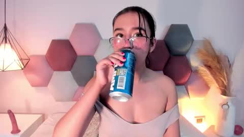  Lara Gold  online show from November 2025 10:10:02 PM