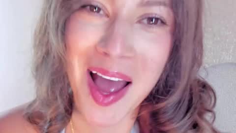 Snapshot of laralane_ chatting on January 2026 01:49:02 PM Lara online show from January 2026 01:49:02 PM