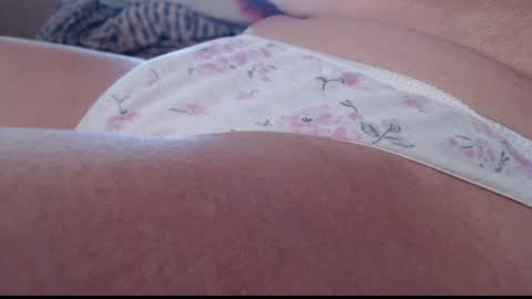 Snapshot of laralhotr chatting on January 2025 07:59:01 AM laralhotr online show from January 2025 07:59:01 AM