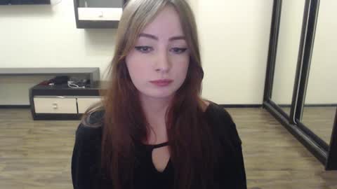 Snapshot of laralianna chatting on December 2024 04:20:01 PM Laralianna online show from December 2024 04:20:01 PM