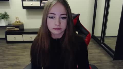 Snapshot of laralianna chatting on September 2025 11:54:02 AM Laralianna online show from September 2025 11:54:02 AM