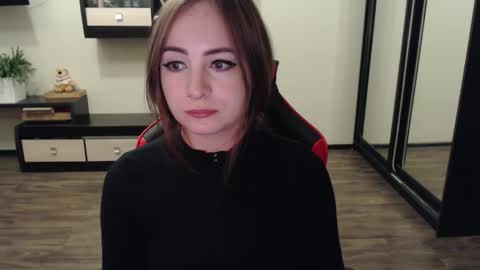 Snapshot of laralianna chatting on September 2025 02:06:02 PM Laralianna online show from September 2025 02:06:02 PM