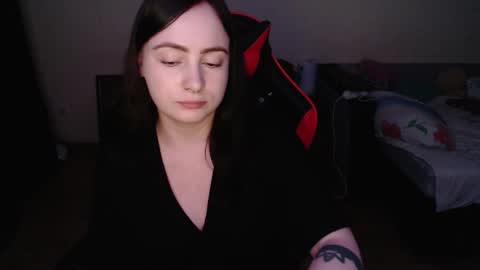 Snapshot of laralianna chatting on February 2026 10:40:01 PM Laralianna online show from February 2026 10:40:01 PM