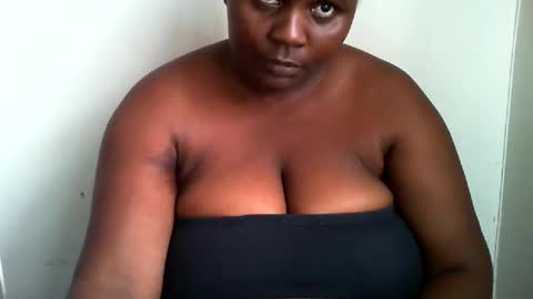 laralovex online show from January 2025 01:37:02 PM