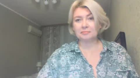 laramrs online show from October 2025 04:14:02 PM