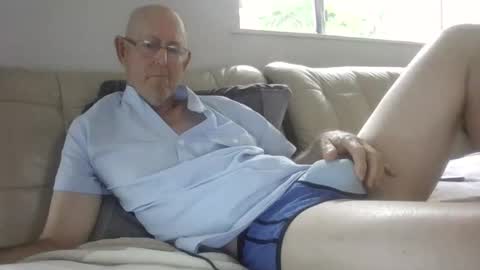 largerthan-   say hi on entry online show from January 2026 02:06:02 AM