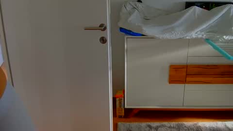 Snapshot of lari8989 chatting on November 2025 10:31:01 AM lari8989 online show from November 2025 10:31:01 AM