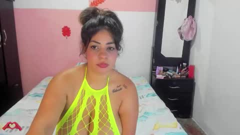 laris_park online show from October 2025 03:18:01 AM