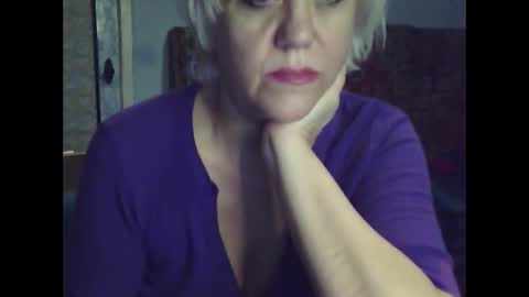 larisaq4ugo24 online show from January 2025 09:44:02 PM