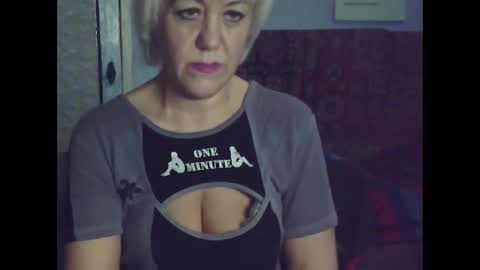 larisaq4ugo24 online show from January 2025 10:51:01 AM