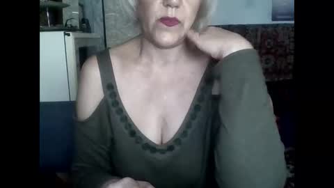 Snapshot of larisaq4ugo24 chatting on June 2026 07:35:01 AM larisaq4ugo24 online show from June 2026 07:35:01 AM