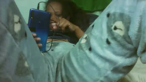 larissa645771 online show from December 2025 06:13:02 PM