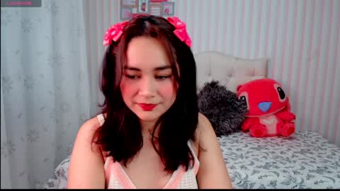 Larissas online show from February 2025 07:14:02 PM