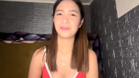 Snapshot of larissaowca chatting on March 2026 01:55:02 AM Lary online show from March 2026 01:55:02 AM