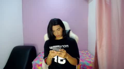 larry online show from March 2026 08:37:01 PM