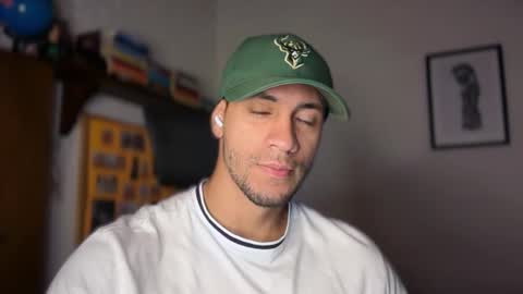 andrew online show from November 2025 01:33:02 PM