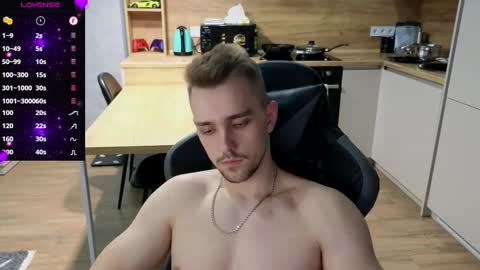 Snapshot of larstar01 chatting on February 2025 12:26:01 AM Lars online show from February 2025 12:26:01 AM