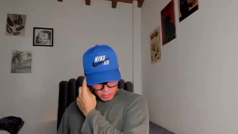 lass_nazar online show from October 2025 01:06:02 AM