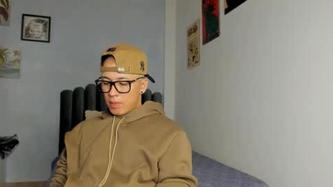 Snapshot of lass_nazar chatting on April 2026 01:28:02 AM lass_nazar online show from April 2026 01:28:02 AM