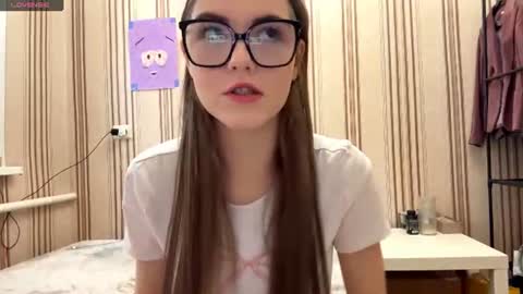 Mia online show from July 2026 11:34:02 AM