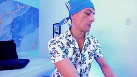 Snapshot of latin_crissex chatting on November 2025 11:57:02 AM crissex online show from November 2025 11:57:02 AM