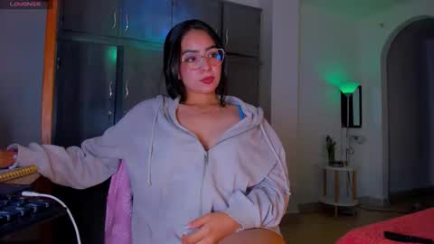 Gabby online show from October 2025 11:44:02 PM