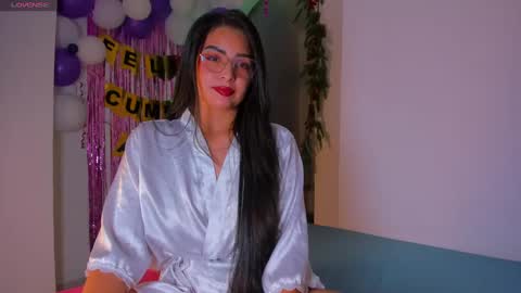 Snapshot of latin_gabby chatting on November 2025 09:48:02 PM Gabby online show from November 2025 09:48:02 PM