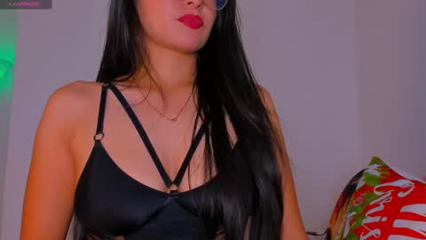 Snapshot of latin_gabby chatting on November 2025 01:33:02 AM Gabby online show from November 2025 01:33:02 AM