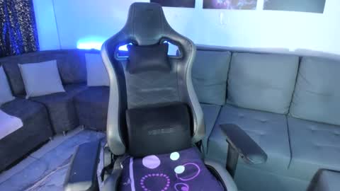 instagramlatin goddessx   im nikoll online show from February 2025 02:58:01 AM