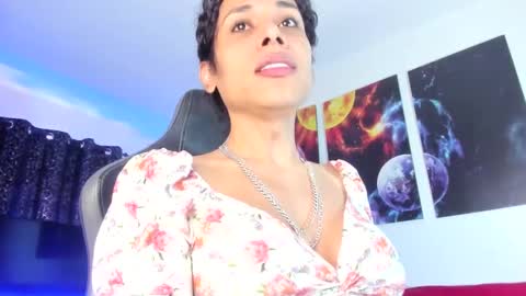 instagramlatin goddessx   im nikoll online show from February 2025 09:31:02 PM