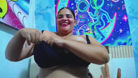 Snapshot of latina_bigboos12 chatting on October 2025 04:57:02 AM latina_bigboos12 online show from October 2025 04:57:02 AM