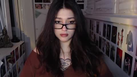 Snapshot of latina_mia chatting on January 2025 10:58:02 PM miiiiiiaaaa online show from January 2025 10:58:02 PM