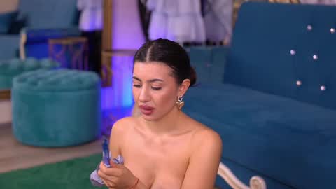 Snapshot of latinaloco chatting on March 2025 12:42:02 AM Latina online show from March 2025 12:42:02 AM